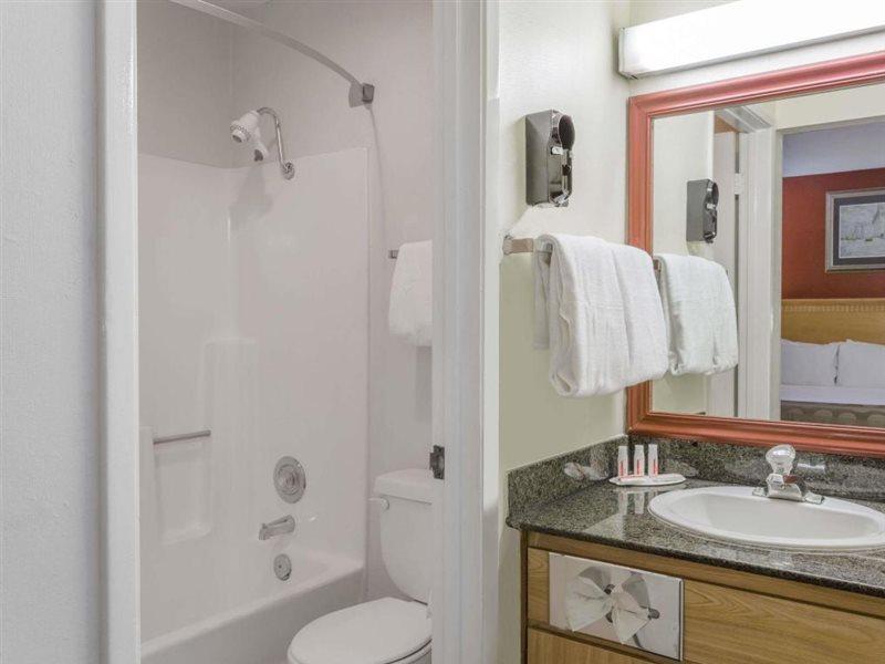 Country Inn & Suites By Radisson, Vallejo Napa Valley, Ca Kültér fotó