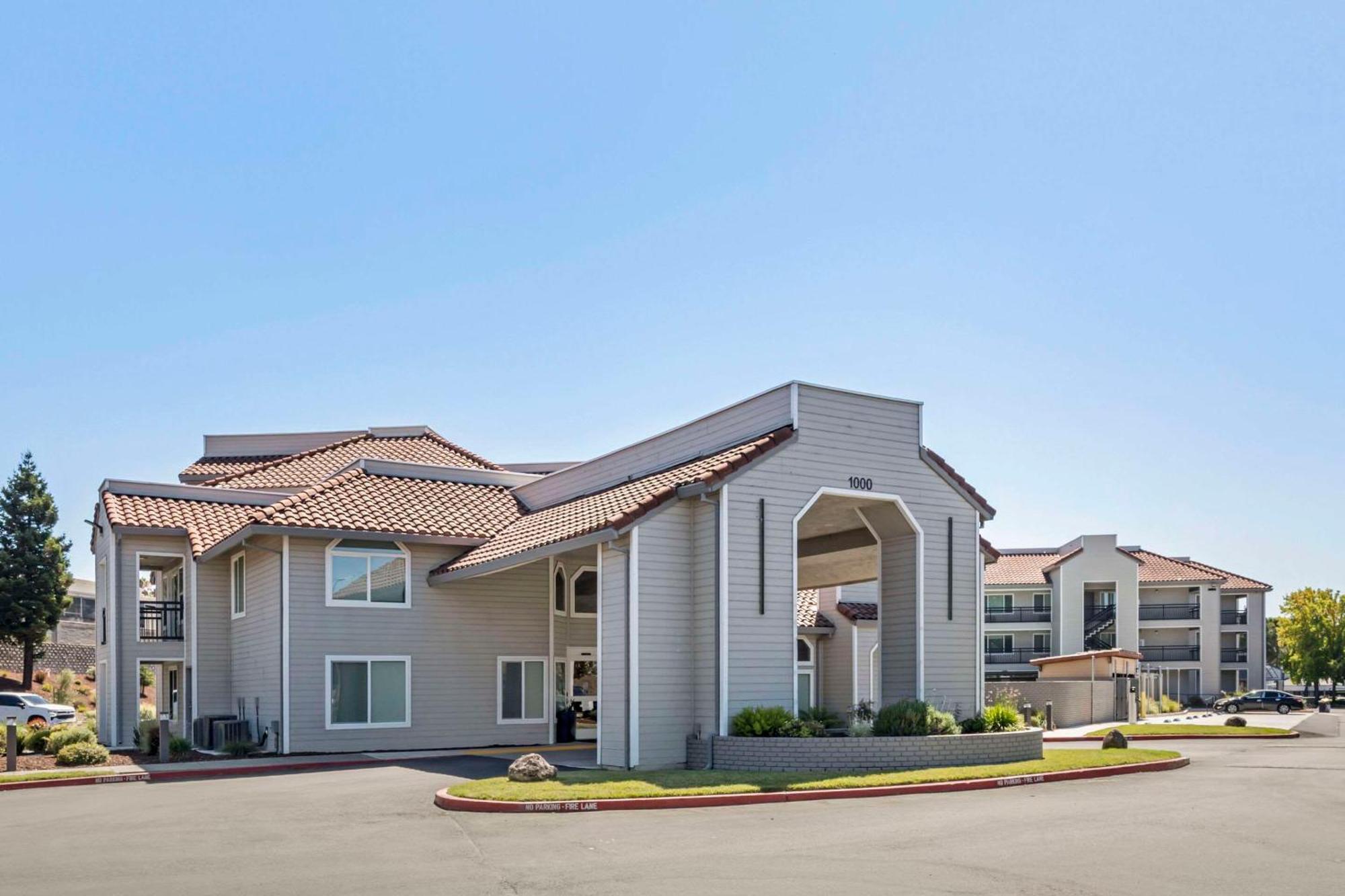 Country Inn & Suites By Radisson, Vallejo Napa Valley, Ca Kültér fotó